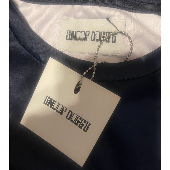 Snoop Dogg's Men's XL Doggystyle Album Rap Hip Hop 90s Pullover T-Shirt NWT - Picture 3 of 4